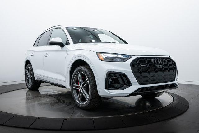 new 2025 Audi Q5 car, priced at $63,751