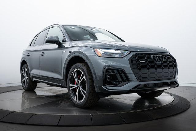 new 2025 Audi Q5 car, priced at $55,102