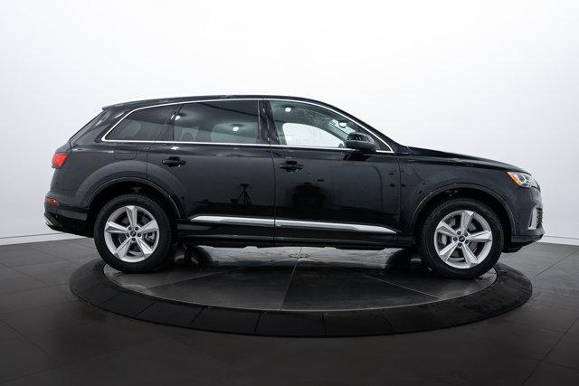 used 2023 Audi Q7 car, priced at $45,987