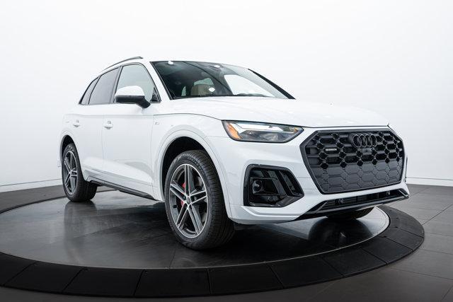 new 2024 Audi Q5 car, priced at $62,946