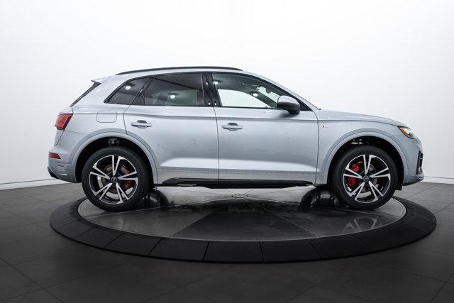 new 2025 Audi Q5 car, priced at $59,340