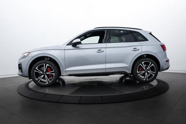 new 2025 Audi Q5 car, priced at $59,340