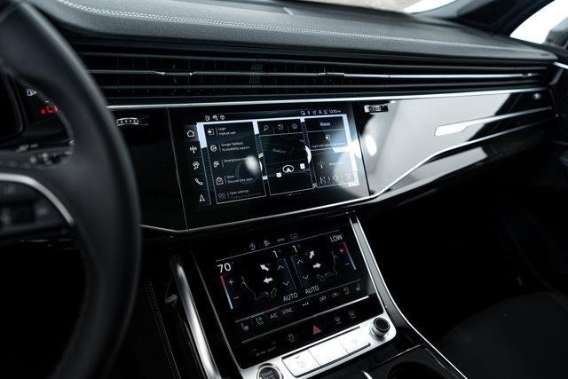 new 2025 Audi Q7 car, priced at $73,243