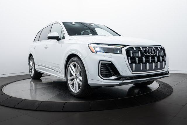 new 2025 Audi Q7 car, priced at $73,243