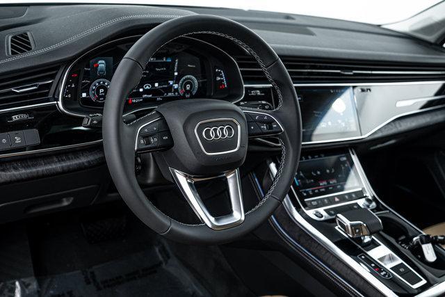 new 2025 Audi Q7 car, priced at $68,539