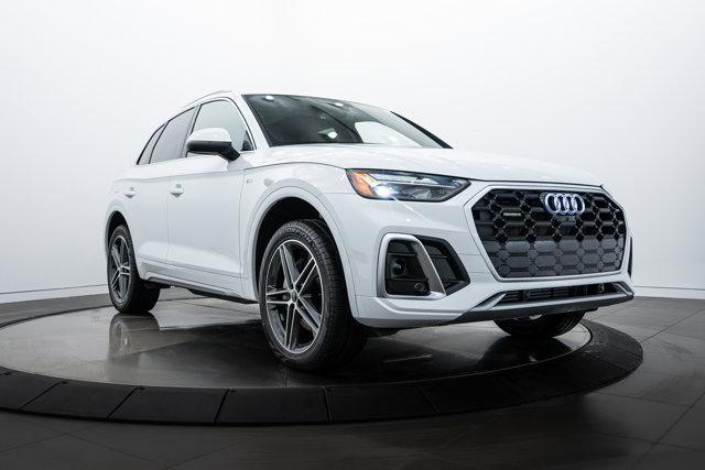 new 2025 Audi Q5 car, priced at $67,575