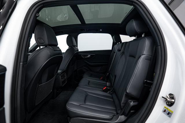 new 2026 Audi Q7 car, priced at $78,445