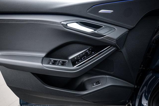 new 2025 Audi Q6 e-tron car, priced at $77,725
