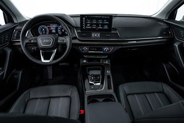 new 2025 Audi Q5 car, priced at $49,330