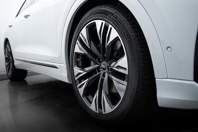 new 2025 Audi Q8 car, priced at $86,127