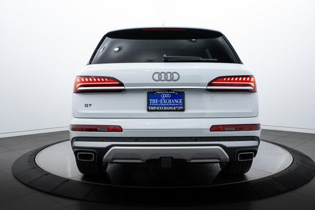 new 2025 Audi Q7 car, priced at $66,400