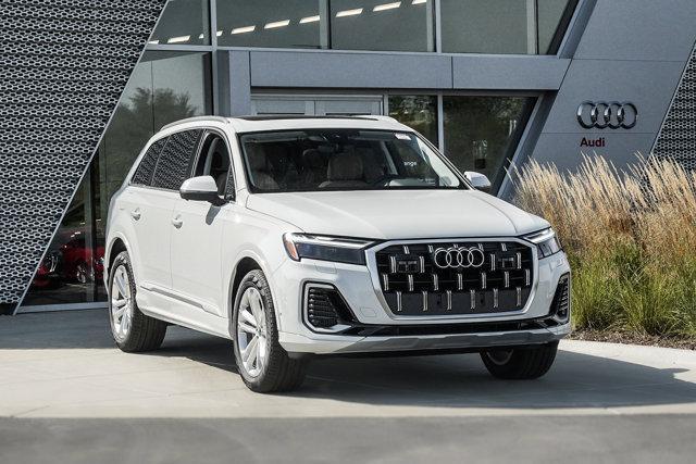 new 2025 Audi Q7 car, priced at $75,800