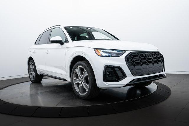 new 2025 Audi Q5 car, priced at $53,405