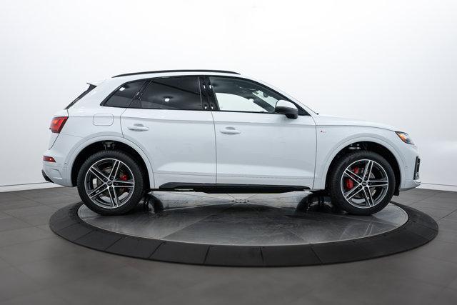 new 2024 Audi Q5 car, priced at $66,870