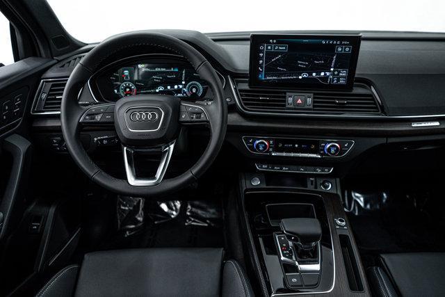 new 2025 Audi Q5 car, priced at $59,625