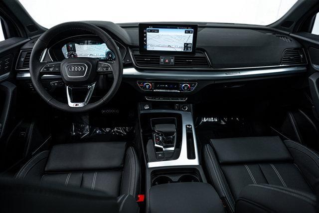 new 2025 Audi Q5 car, priced at $60,200