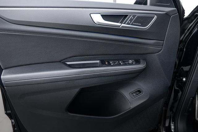 used 2025 Volkswagen Atlas Cross Sport car, priced at $43,587