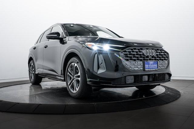 new 2025 Audi Q5 car, priced at $61,369