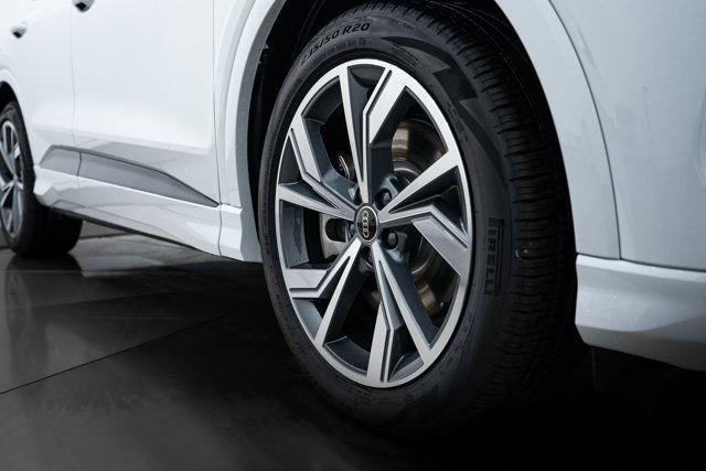 new 2025 Audi Q4 e-tron Sportback car, priced at $64,025