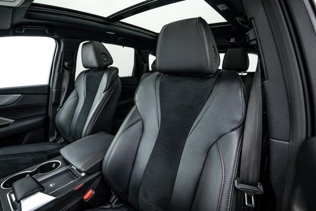 used 2022 Acura MDX car, priced at $40,987