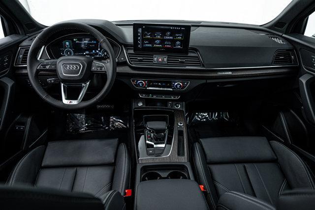 new 2025 Audi Q5 car, priced at $68,550