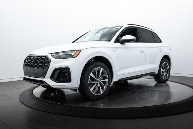 new 2024 Audi Q5 car, priced at $48,373