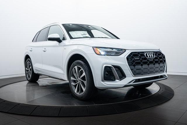 new 2025 Audi Q5 car, priced at $52,754