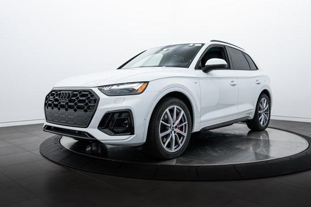 new 2024 Audi Q5 car, priced at $67,963