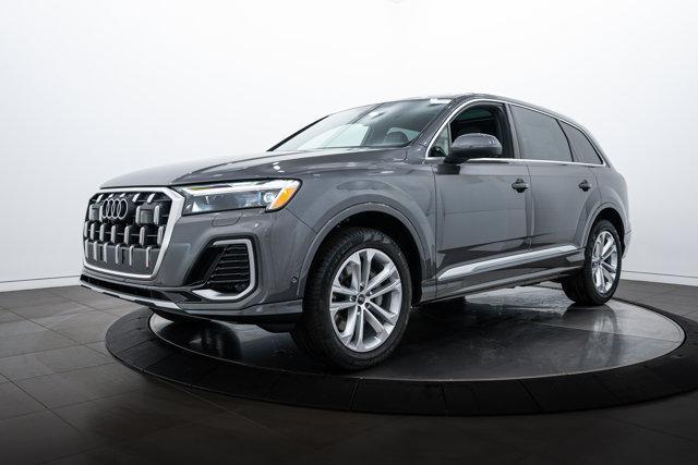 new 2025 Audi Q7 car, priced at $66,020