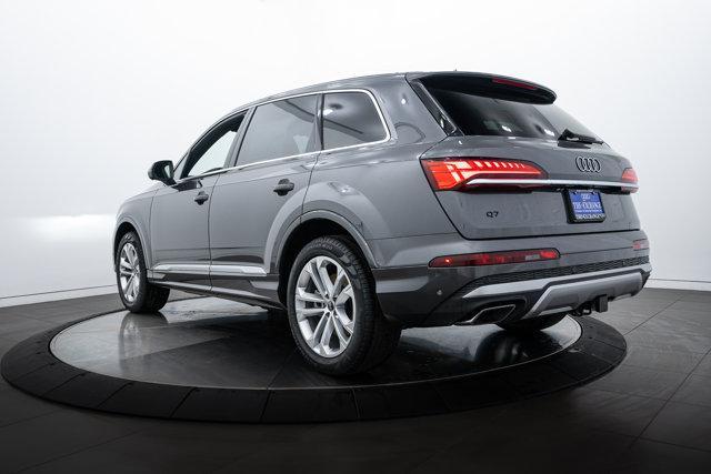 new 2025 Audi Q7 car, priced at $66,020