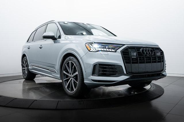 new 2024 Audi Q7 car, priced at $76,217