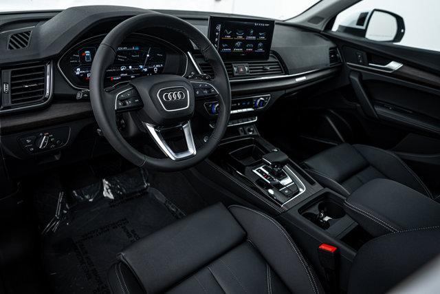 new 2025 Audi Q5 car, priced at $58,175