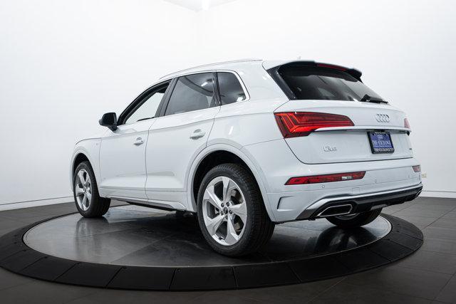 new 2025 Audi Q5 car, priced at $58,175