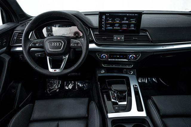 new 2025 Audi Q5 car, priced at $59,340