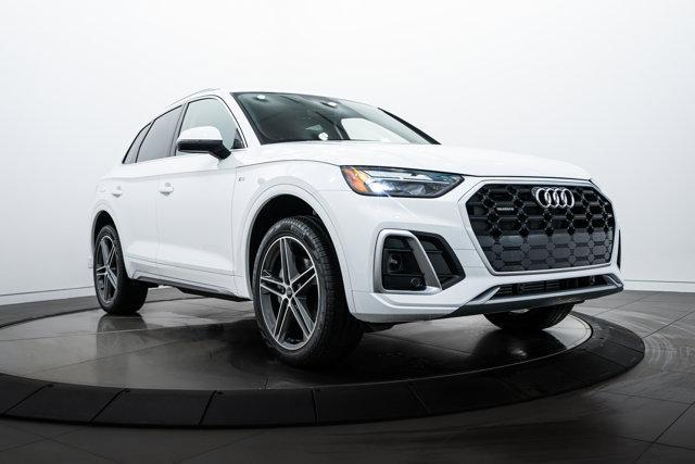 new 2025 Audi Q5 car, priced at $62,680