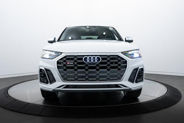 new 2025 Audi SQ5 car, priced at $64,416