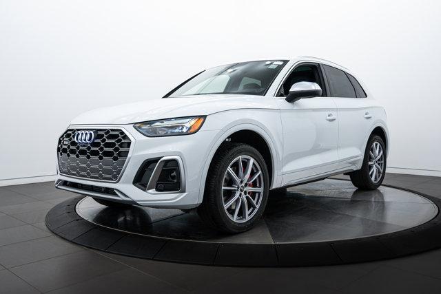 new 2025 Audi SQ5 car, priced at $64,416