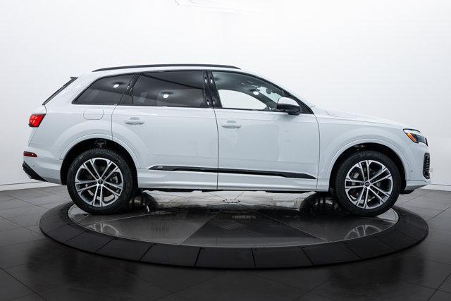 new 2025 Audi Q7 car, priced at $71,500