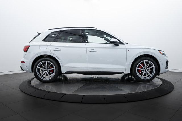 new 2024 Audi Q5 car, priced at $68,517