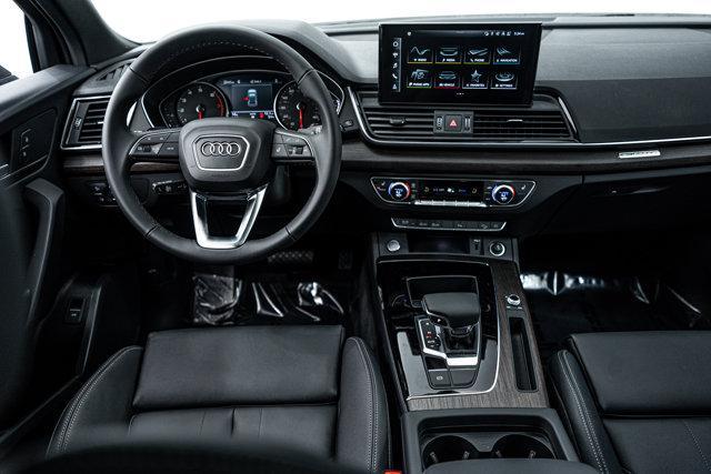 new 2025 Audi Q5 car, priced at $55,850