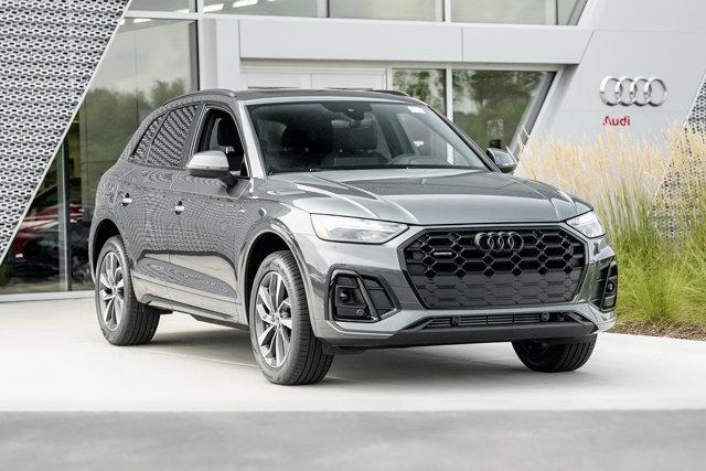 new 2024 Audi Q5 car, priced at $48,921