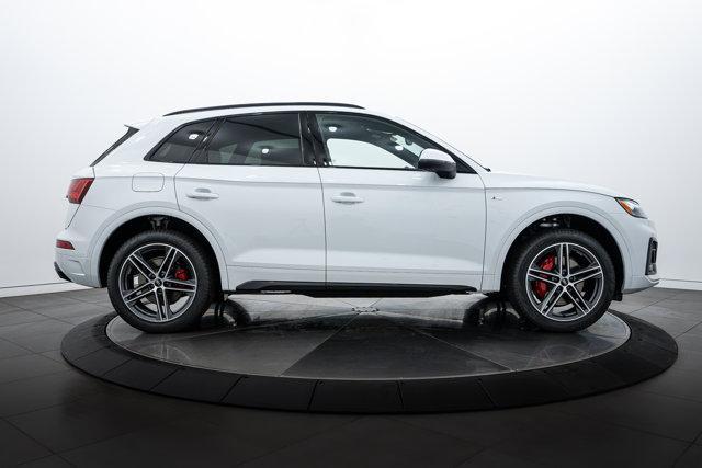 new 2024 Audi Q5 car, priced at $62,914