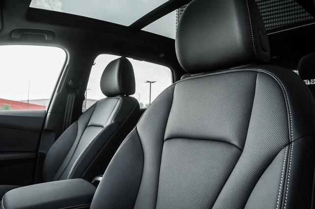new 2025 Audi Q7 car, priced at $73,296