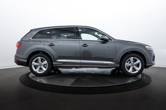 new 2025 Audi Q7 car, priced at $69,950