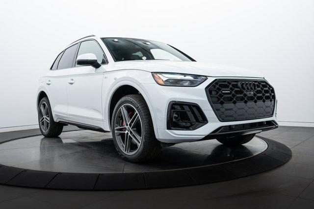 new 2025 Audi Q5 car, priced at $69,175