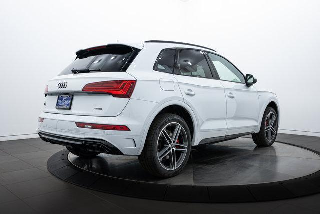 new 2025 Audi Q5 car, priced at $69,175