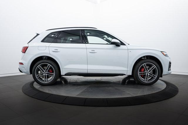 new 2025 Audi Q5 car, priced at $69,175