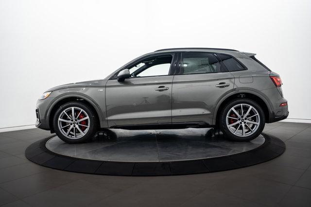 new 2025 Audi Q5 car, priced at $70,900