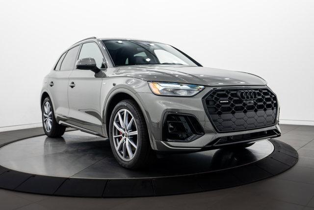 new 2025 Audi Q5 car, priced at $70,900