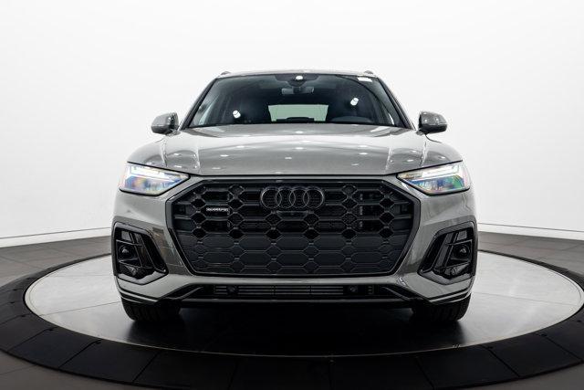 new 2025 Audi Q5 car, priced at $70,900